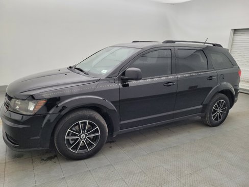 Used 2018 Dodge Journey SE w/ Blacktop Package image 2