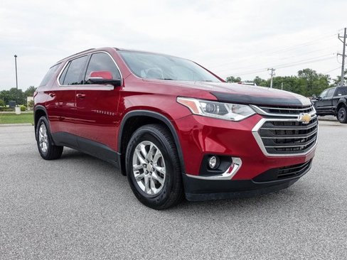 Used 2020 Chevrolet Traverse LT image 25