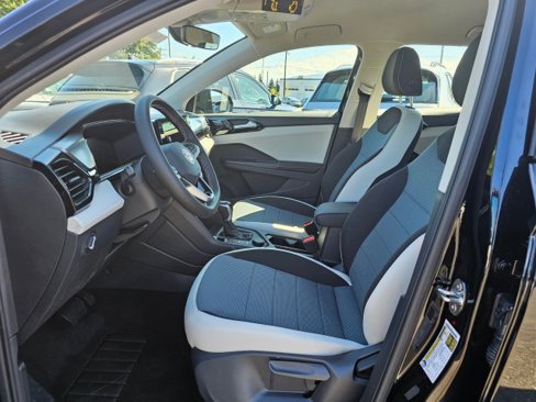 New 2025 Volkswagen Taos S image 31