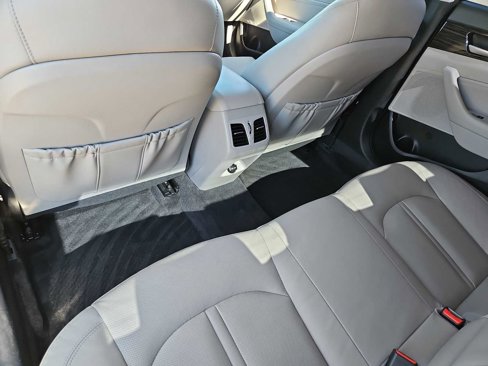 Used 2017 Hyundai Sonata Limited image 18
