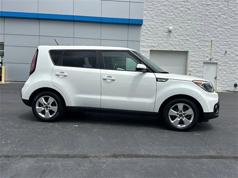 Used 2017 Kia Soul image 9