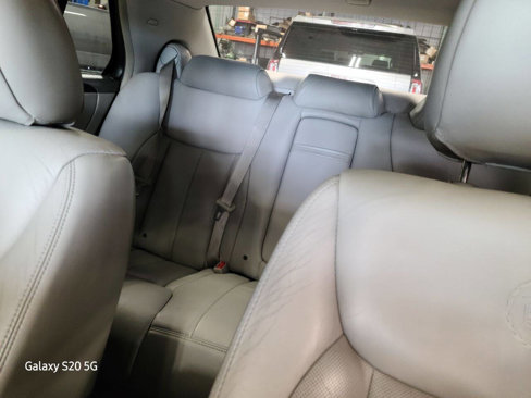 Used 2009 Cadillac DTS w/ Sun And Sound Package image 23