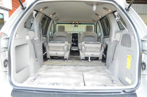 Used 2008 Toyota Sienna LE image 38