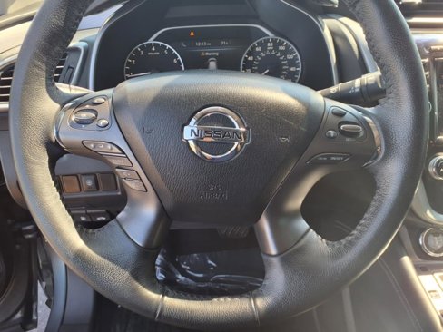 Used 2020 Nissan Murano SV w/ Cargo Package image 13