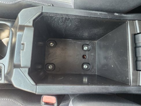 Used 2013 Toyota RAV4 XLE image 19