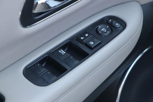 Used 2018 Honda HR-V EX image 27