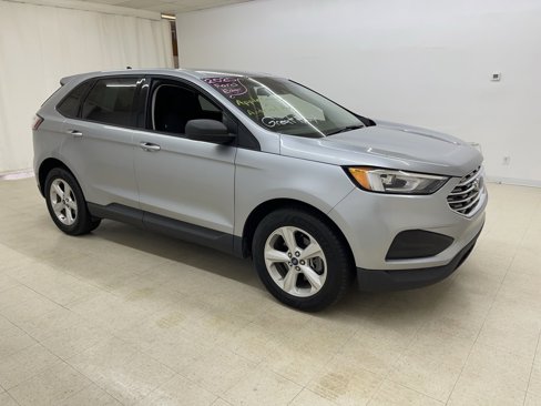 Used 2020 Ford Edge SE image 7
