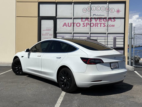 Used 2020 Tesla Model 3 Standard Range Plus image 9