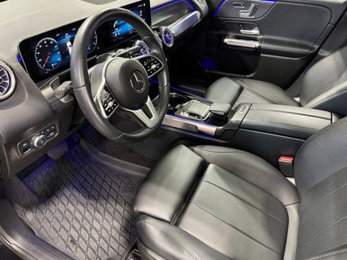 Used 2020 Mercedes-Benz GLB 250 4MATIC image 11