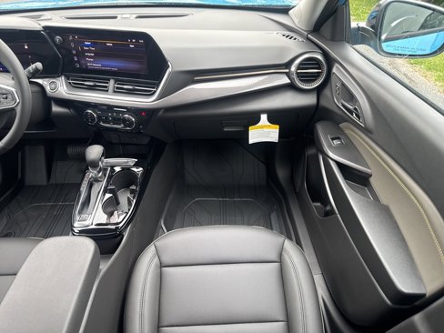 New 2025 Chevrolet Trax ACTIV image 22