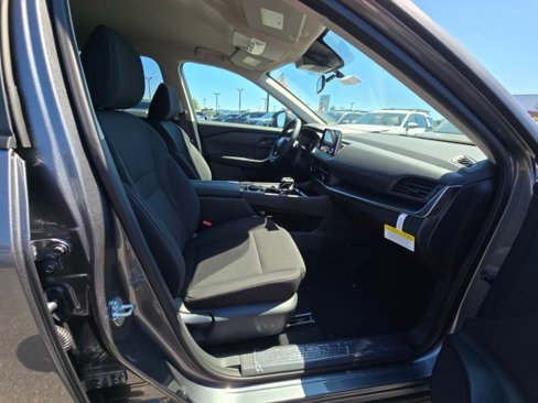 New 2025 Nissan Rogue S image 11