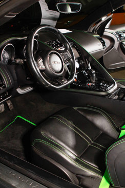 Used 2015 Jaguar F-TYPE R image 16