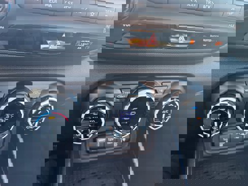 New 2026 Hyundai Venue image 12