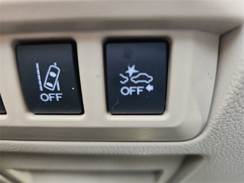 Used 2017 Subaru Outback 2.5i Limited image 33