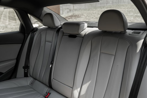 Used 2023 Audi A4 2.0T Premium Plus image 24