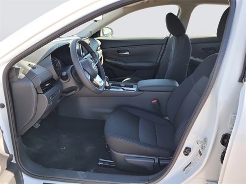 Used 2024 Nissan Sentra SV w/ All-Weather Package image 10