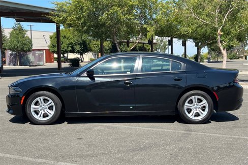 Used 2021 Dodge Charger SXT w/ Leather Interior Group image 12