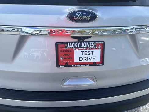 Used 2019 Ford Explorer XLT w/ Equipment Group 202A image 43
