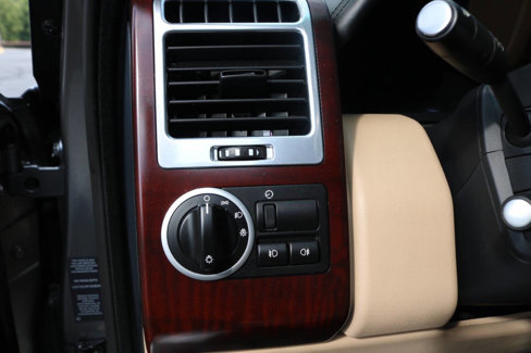 Used 2010 Land Rover Range Rover Supercharged image 74