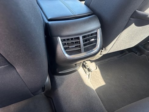 Used 2023 Chevrolet Malibu LT image 18