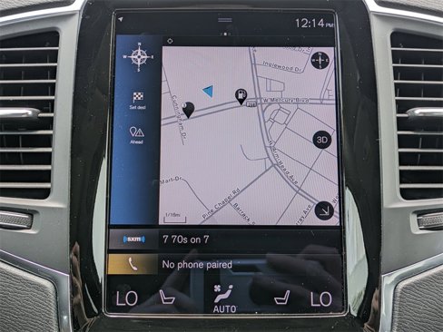 Certified 2022 Volvo XC90 T6 Momentum w/ Climate Package image 22