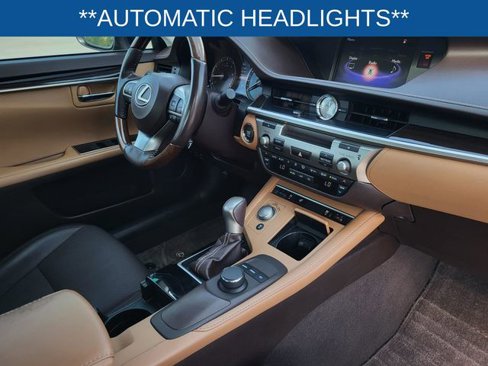 Used 2018 Lexus ES 350 w/ Premier Package image 12