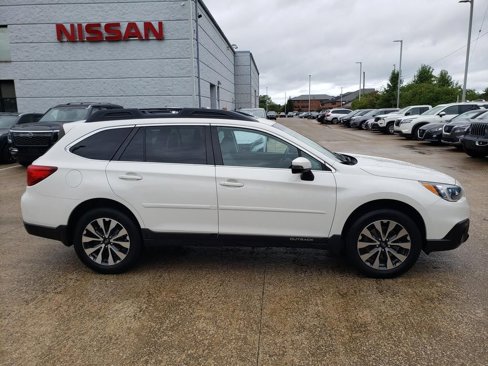 Used 2017 Subaru Outback 3.6R Limited image 11