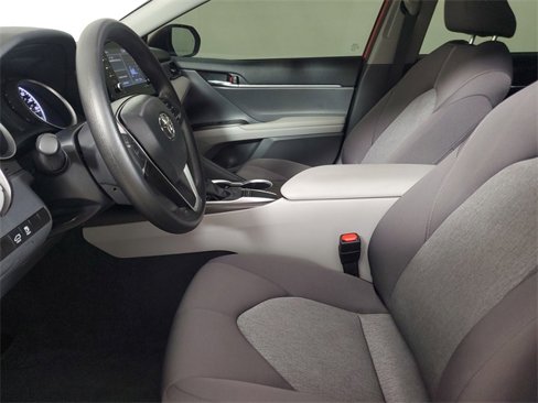 Used 2024 Toyota Camry LE image 20