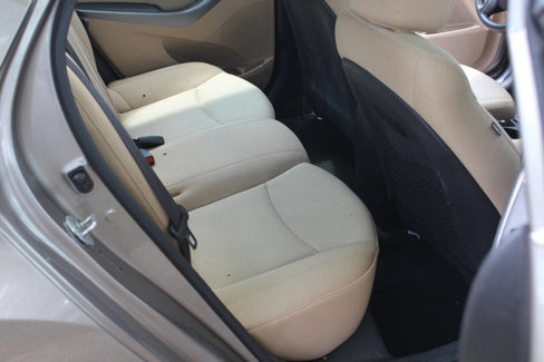 Used 2013 Hyundai Elantra GLS w/ Preferred Pkg image 11