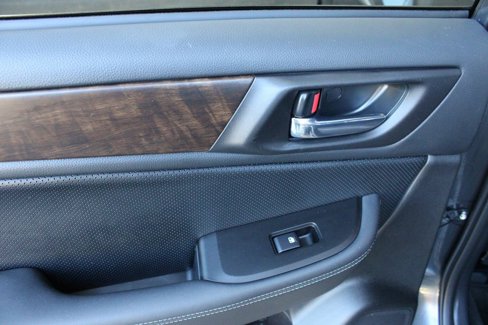 Used 2015 Subaru Outback 2.5i Limited w/ Popular Package #4 image 49
