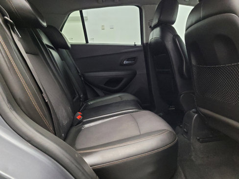 Used 2019 Chevrolet Trax LT w/ LT Convenience Package image 19