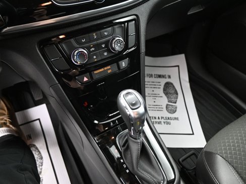 Used 2019 Buick Encore Preferred image 16