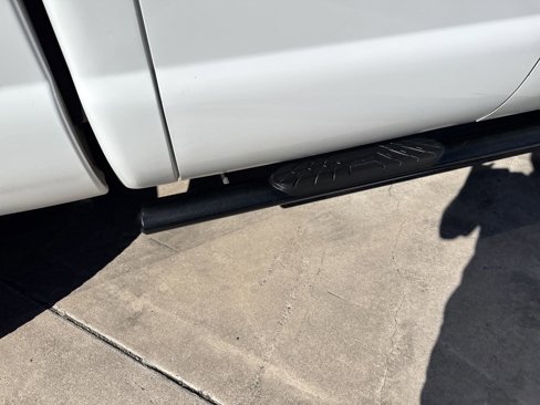 Used 2013 Ford F350 Lariat image 10