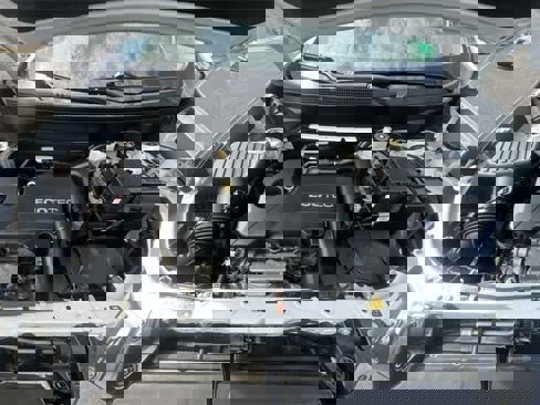 Used 2021 Chevrolet Equinox LT image 17