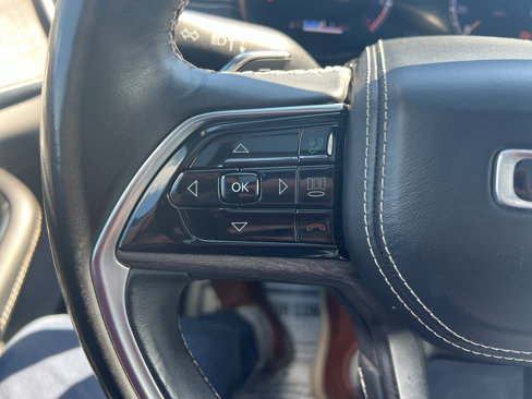 Certified 2022 Jeep Grand Cherokee L Overland w/ Luxury Tech Group IV image 36