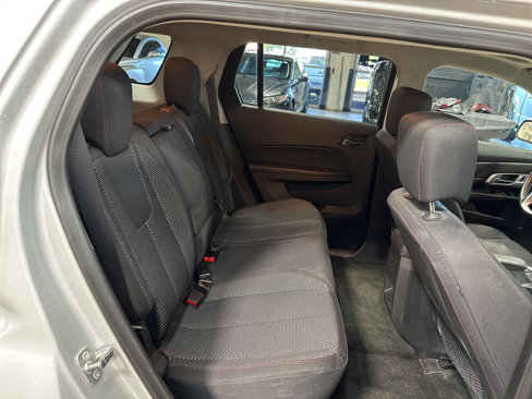 Used 2017 GMC Terrain SLE image 25