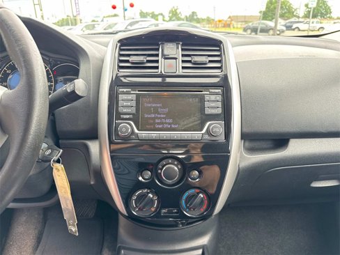 Used 2016 Nissan Versa Note SV image 24