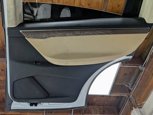 Used 2016 Tesla Model X 75D image 22