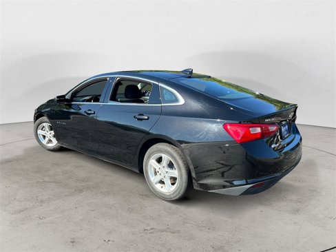 Used 2023 Chevrolet Malibu LT image 4