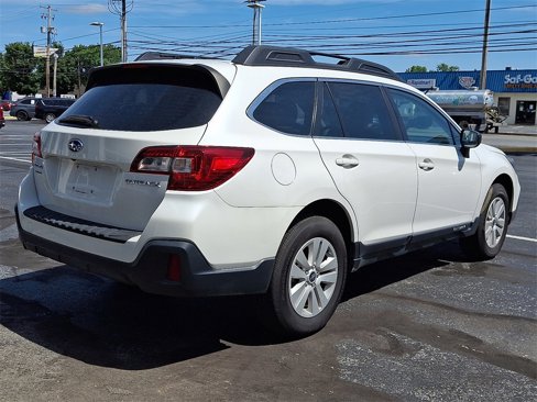 Used 2019 Subaru Outback 2.5i image 9