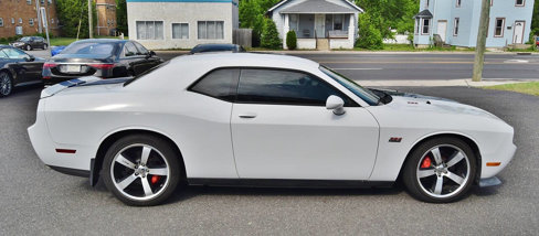 Used 2011 Dodge Challenger SRT8 image 6