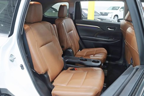 Used 2019 Toyota Highlander Limited Platinum image 27