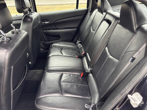 Used 2012 Chrysler 200 Limited image 10