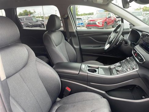 Used 2023 Hyundai Santa Fe SEL image 9
