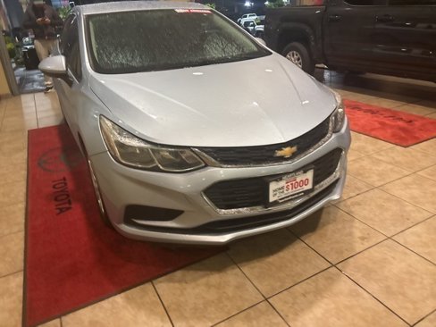 Used 2017 Chevrolet Cruze LS image 6