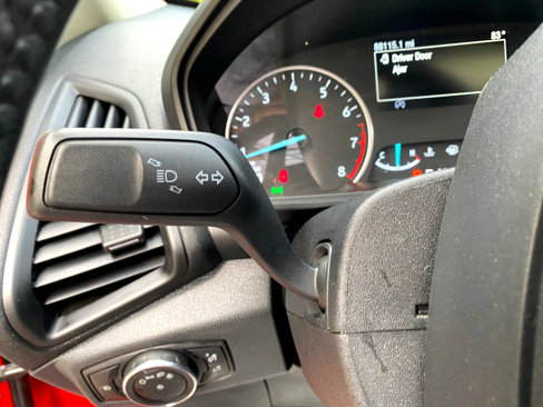 Used 2020 Ford EcoSport SE w/ SE Convenience Package image 63