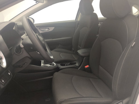 Used 2023 Kia Forte LXS image 17