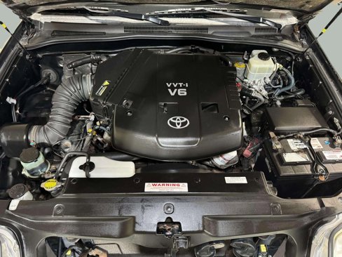 Used 2006 Toyota 4Runner SR5 image 25