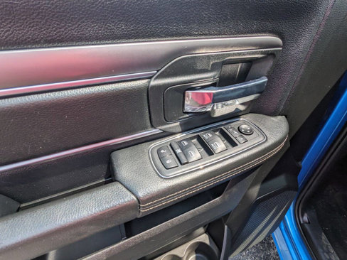 Used 2021 RAM 1500 Classic Warlock w/ Electronics Convenience Group image 9