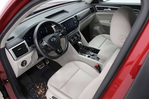 Used 2019 Volkswagen Atlas SEL R-Line image 17